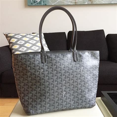 goyard bag price in euro|Goyard bag price range.